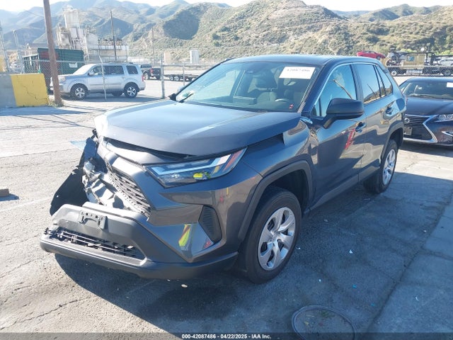 Toyota RAV4 LE 2023 2T3H1RFV2PW258680 Image 2