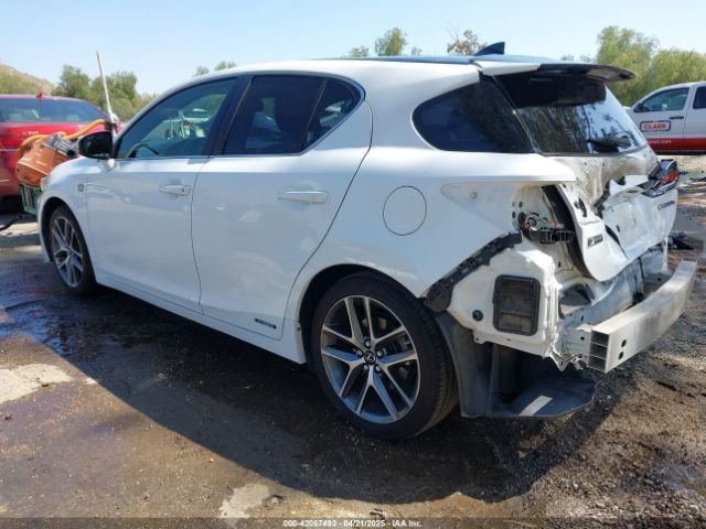 JTHKD5BH1F2223320 Lexus CT 200H