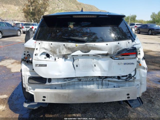 JTHKD5BH1F2223320 Lexus CT 200H