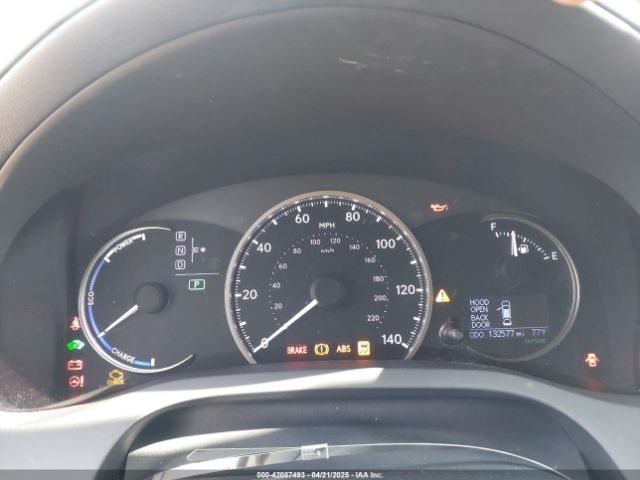 JTHKD5BH1F2223320 Lexus CT 200H
