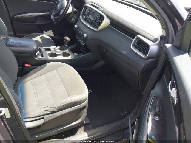 5XYPG4A38GG033374 KIA Sorento 2.4l Lx