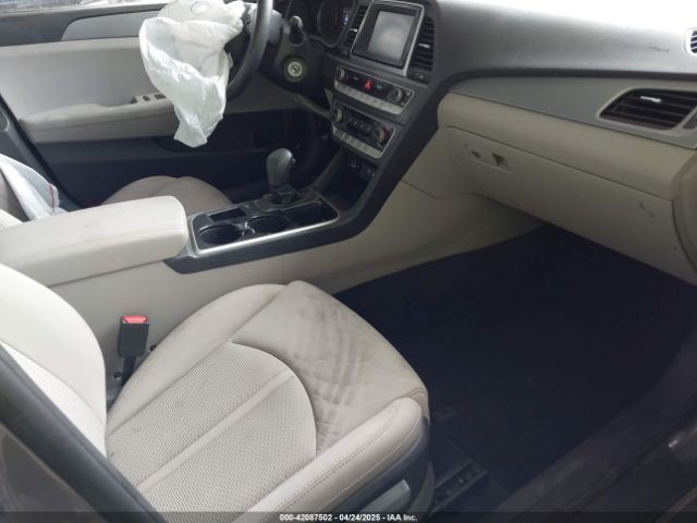 5NPE24AF9JH675456 Hyundai SONATA SE