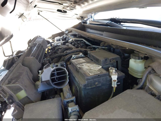 JTDEPRAE9LJ020990 Toyota COROLLA LE