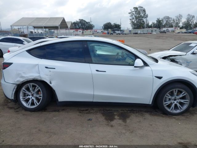 5YJYGDEE8MF199686 Tesla Model Y Long Range Dual Motor All-wheel Drive