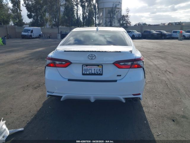 4T1G11AK6MU601344 Toyota CAMRY SE