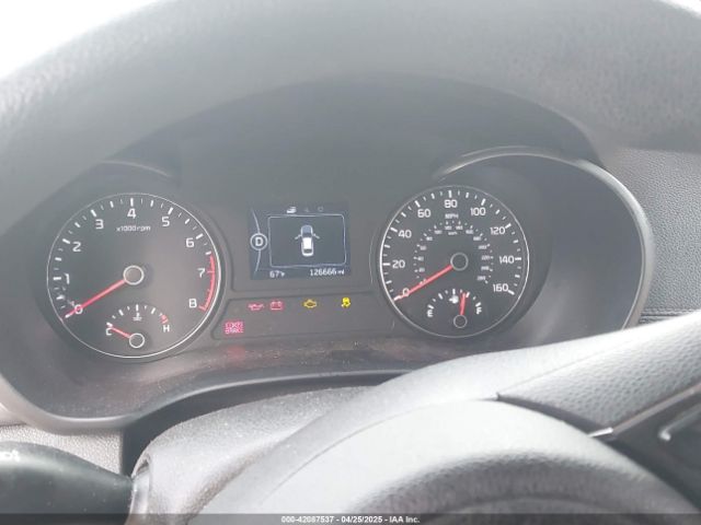 KNAGT4L32H5149511 KIA Optima Lx