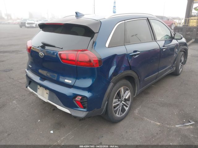 KNDCB3LC8L5443129 KIA Niro Lxs