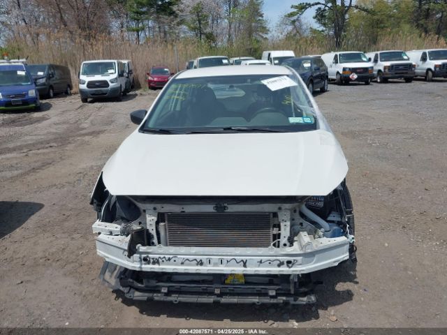 4S3GTAA64H3720765 Subaru Impreza 2.0i