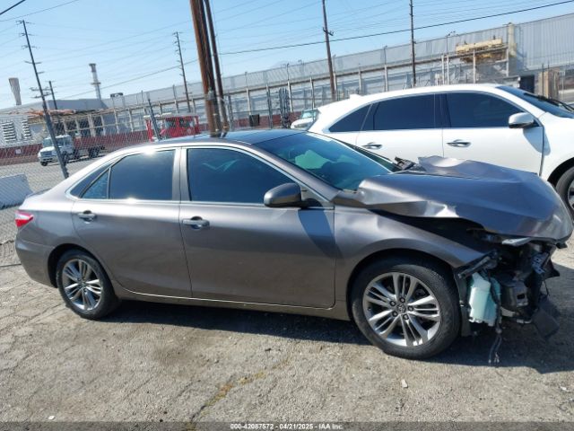 4T1BF1FKXGU242735 Toyota CAMRY SE