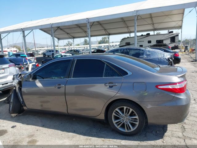 4T1BF1FKXGU242735 Toyota CAMRY SE