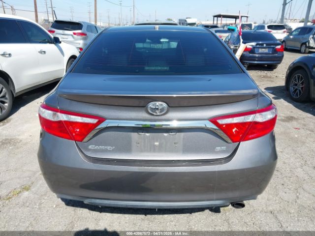 4T1BF1FKXGU242735 Toyota CAMRY SE