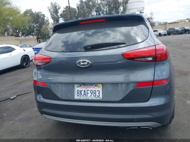 KM8J33AL2KU954388 Hyundai TUCSON SEL