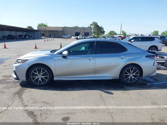 4T1G11AK3NU638448 Toyota CAMRY SE