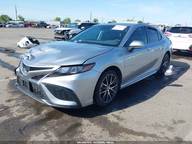 4T1G11AK3NU638448 Toyota CAMRY SE