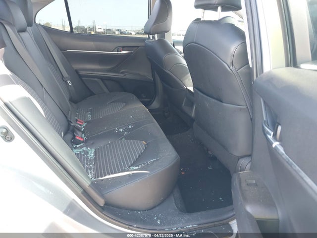 4T1G11AK3NU638448 Toyota CAMRY SE