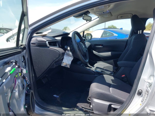 JTDEPRAE4LJ090249 Toyota COROLLA LE