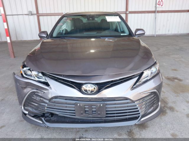 4T1C11AK4MU532605 Toyota CAMRY LE