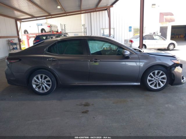 4T1C11AK4MU532605 Toyota CAMRY LE