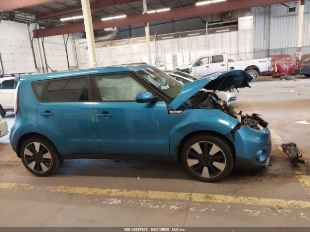 KNDJP3A51J7586647 KIA SOUL +