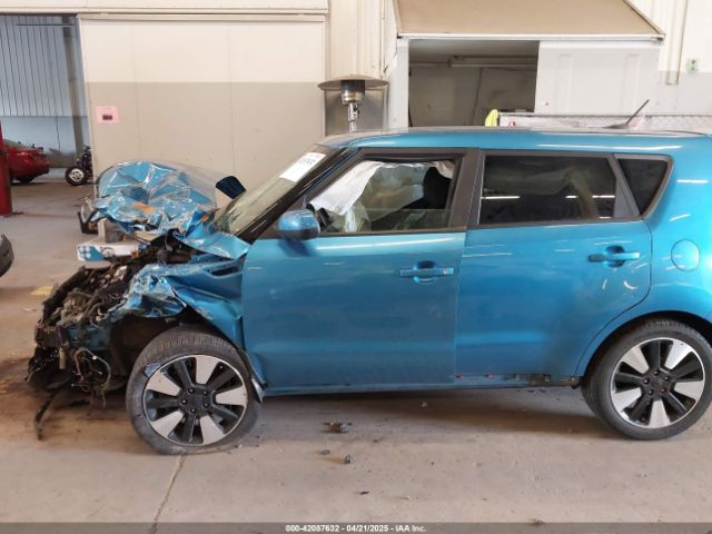 KNDJP3A51J7586647 KIA SOUL +