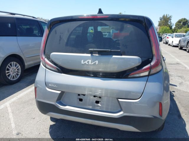 KNDJ23AU7P7888653 KIA SOUL LX