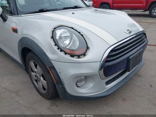 WMWXP5C5XG3B76383 Mini Hardtop Cooper