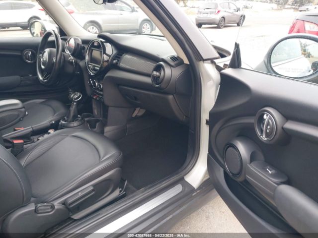 WMWXP5C5XG3B76383 Mini Hardtop Cooper