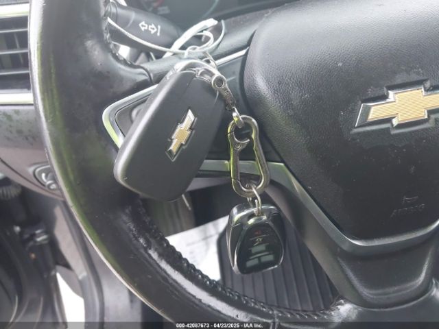 2GNAXTEX5J6277332 Chevrolet EQUINOX LT
