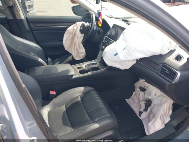 1HGCV2F92MA012409 Honda Accord Touring