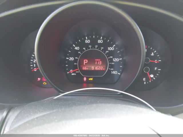 KNDJN2A23G7325552 KIA Soul