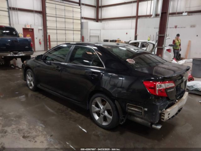 4T1BK1FK0EU023873 Toyota CAMRY SE
