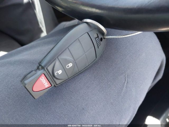 1C4PJLCB3HW660925 Jeep Cherokee Latitude Fwd