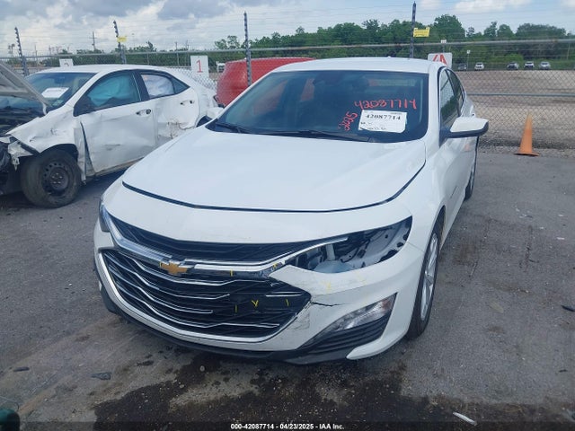 1G1ZD5ST2SF154556 Chevrolet Malibu Fwd 1lt