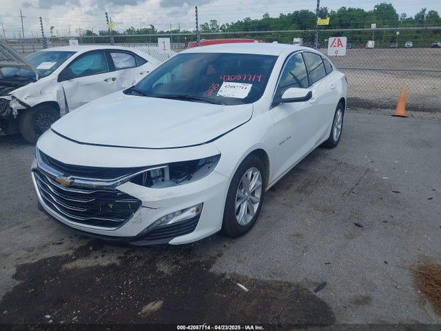 1G1ZD5ST2SF154556 Chevrolet Malibu Fwd 1lt