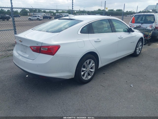 1G1ZD5ST2SF154556 Chevrolet Malibu Fwd 1lt