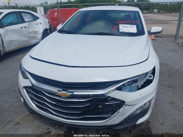 1G1ZD5ST2SF154556 Chevrolet Malibu Fwd 1lt