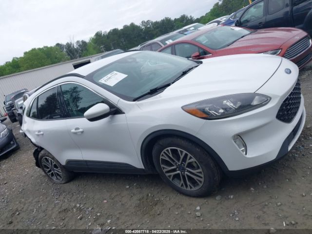 1FMCU0H63LUA81045 Ford ESCAPE SEL