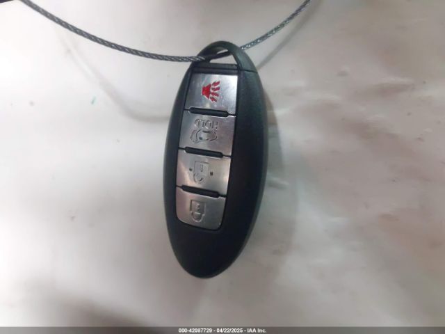 KNMAT2MT9GP657599 Nissan ROGUE SV