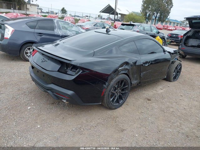 Ford Mustang Ecoboost Fastback 2025 1FA6P8TH5S5110267 Image 4