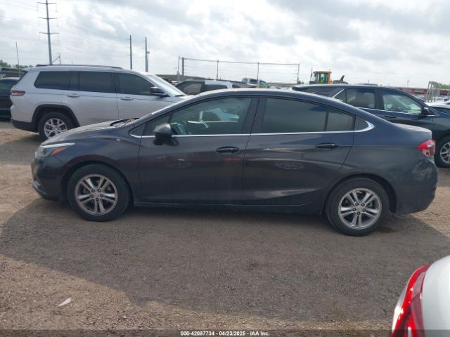 1G1BE5SM0H7204686 Chevrolet Cruze Lt Auto