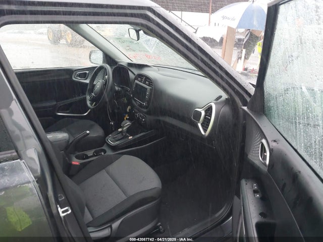 KNDJ23AU8P7882912 KIA SOUL LX