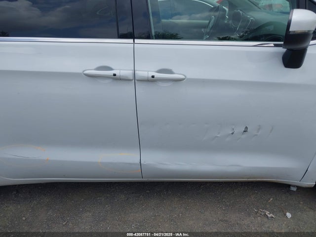 Chrysler Pacifica Touring L 2023 2C4RC1BG3PR578057 Image 13