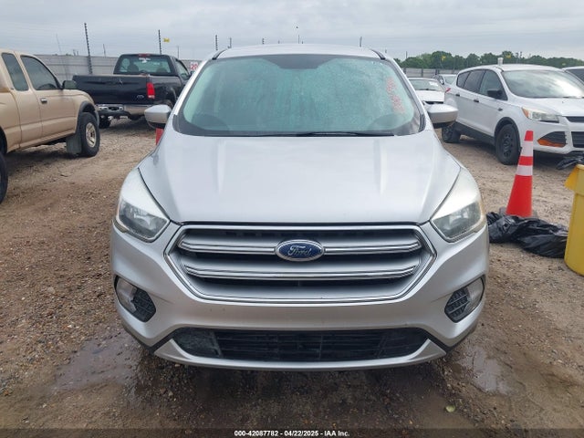 1FMCU0G93HUC99165 Ford ESCAPE SE
