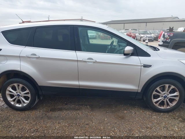 1FMCU0G93HUC99165 Ford ESCAPE SE