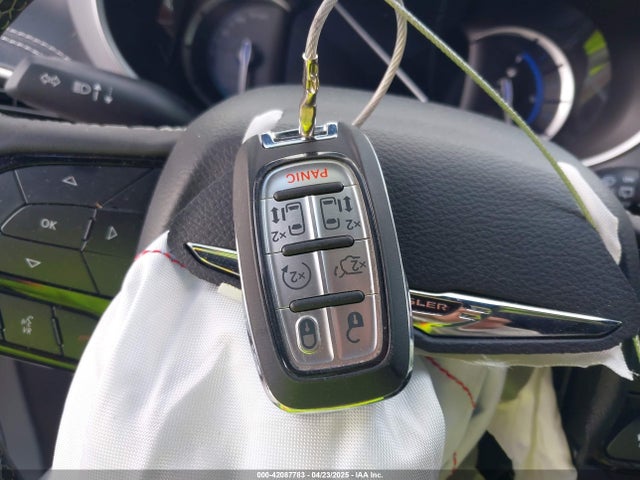 Chrysler Pacifica Hybrid S Appearance Pkg 2024 2C4RC1S7XRR115352 Image 11