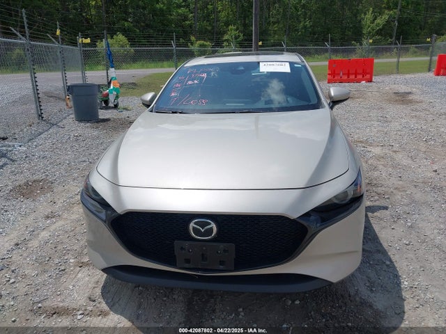 Mazda Mazda3 Premium 2022 JM1BPAML5N1507556 Image 12
