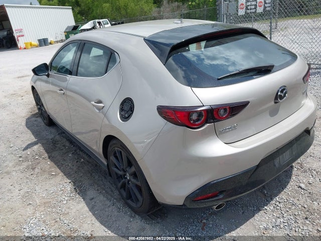 Mazda Mazda3 Premium 2022 JM1BPAML5N1507556 Image 3