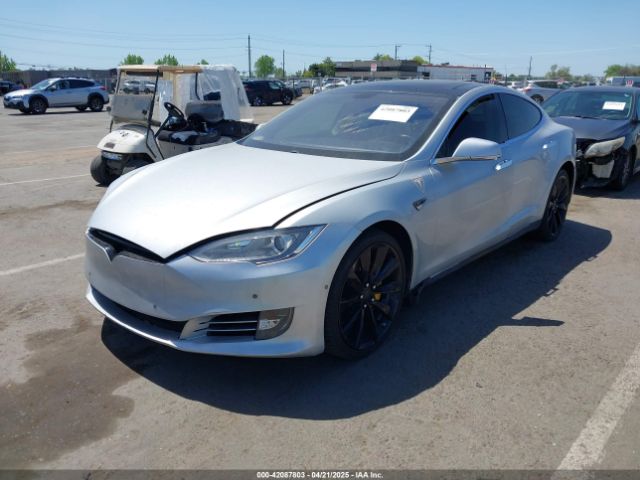 2013 TESLA MODEL S 5YJSA1CN5DFP11381 Photo 1