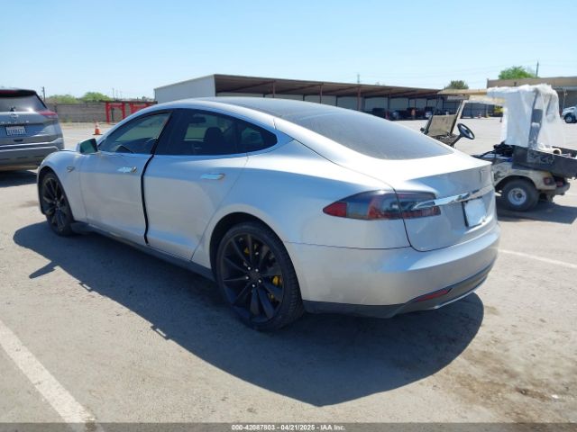 2013 TESLA MODEL S 5YJSA1CN5DFP11381 Photo 2