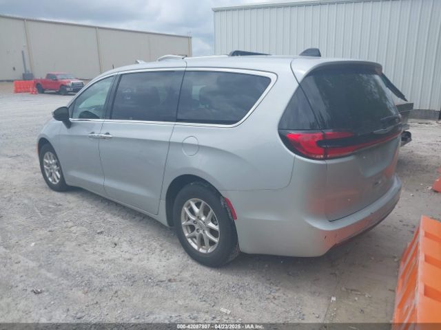 2023 CHRYSLER PACIFICA 2C4RC1BG1PR620094 Photo 2
